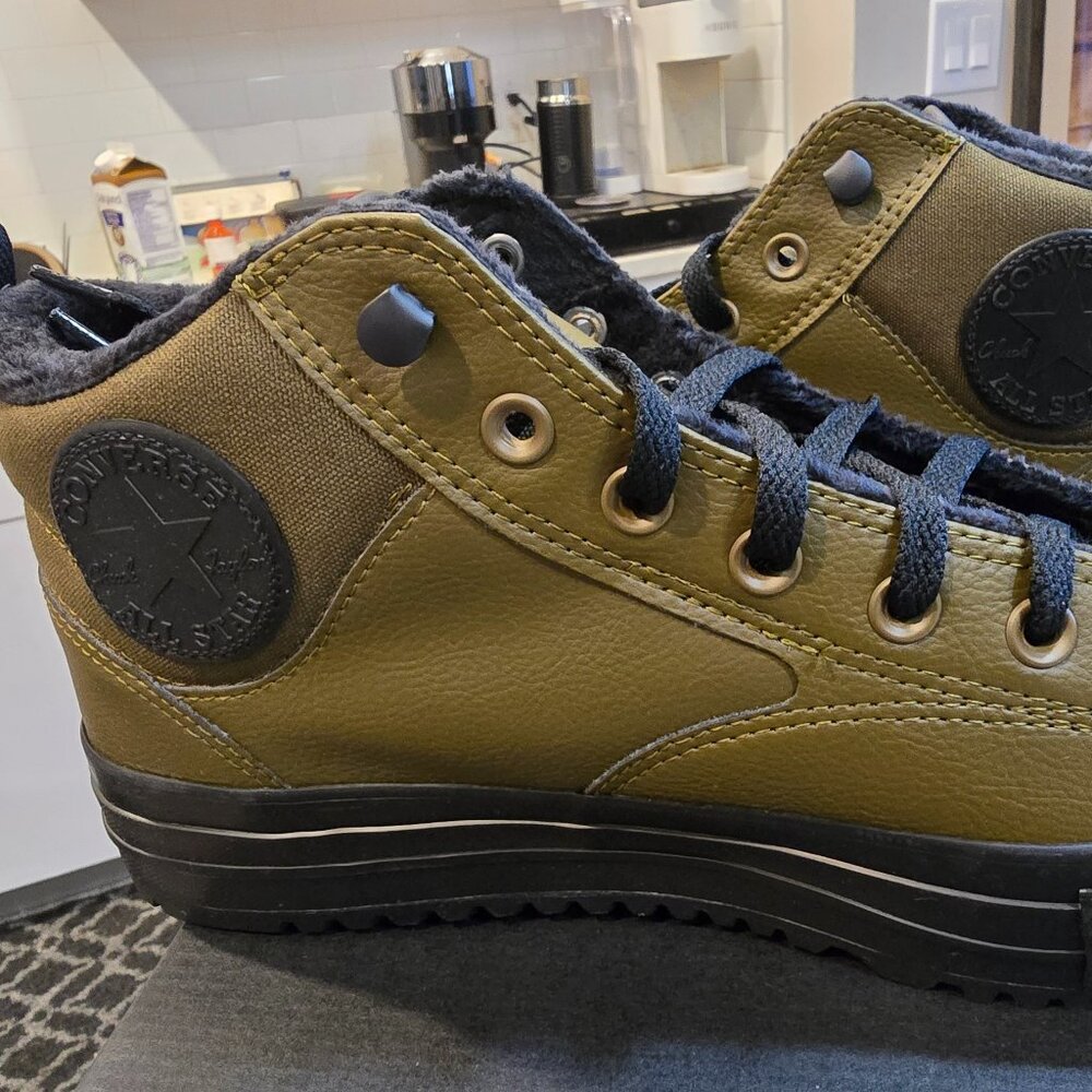 CONVERSE Men's Chuck Taylor All Star Malden Street Boot Water-Repellent 2025 10 - Picture 1 of 16
